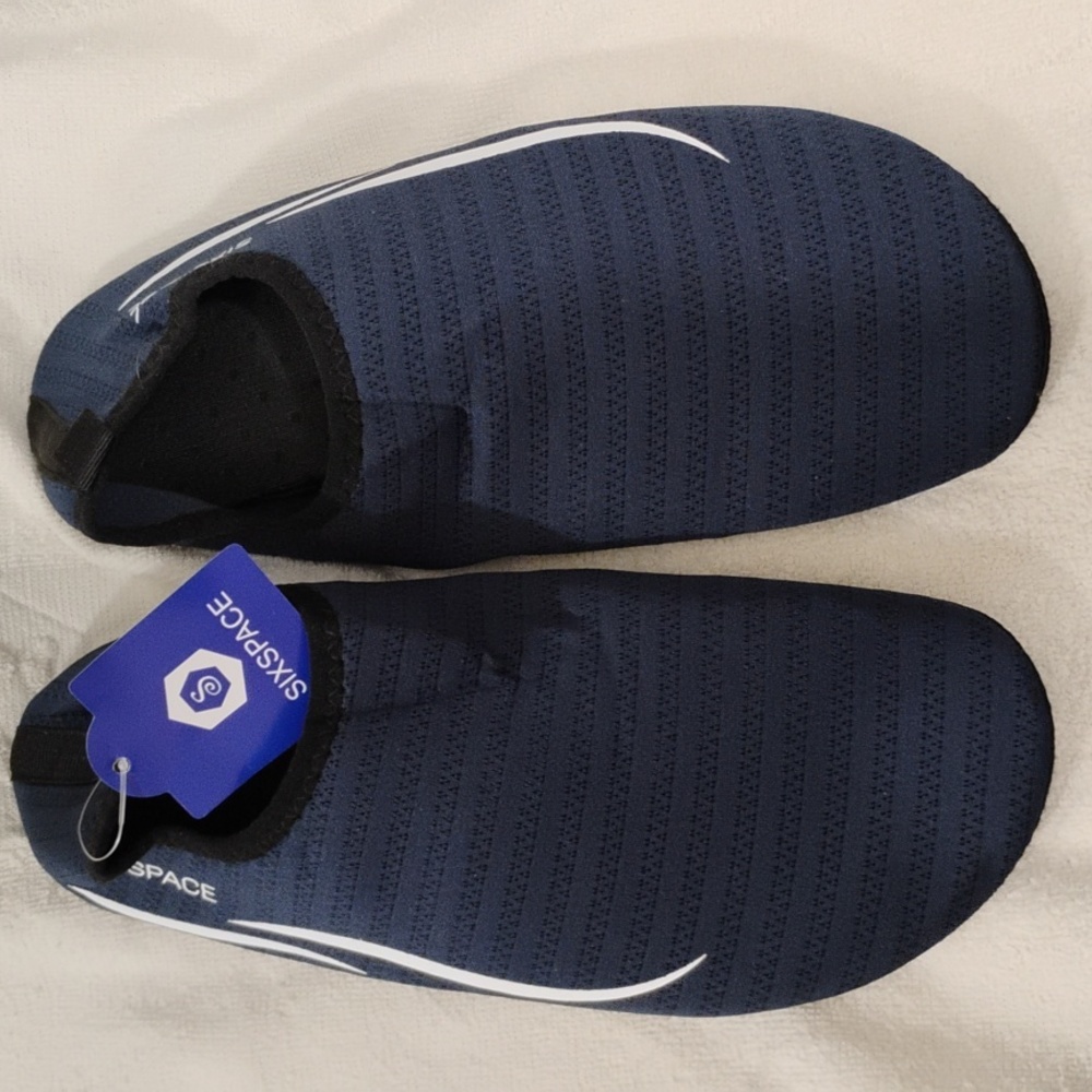2 Pr  Shein  Water Shoes 1 White & Purple / 1 Navy Blue.  (See Pics) 40/9 - Picture 7 of 12